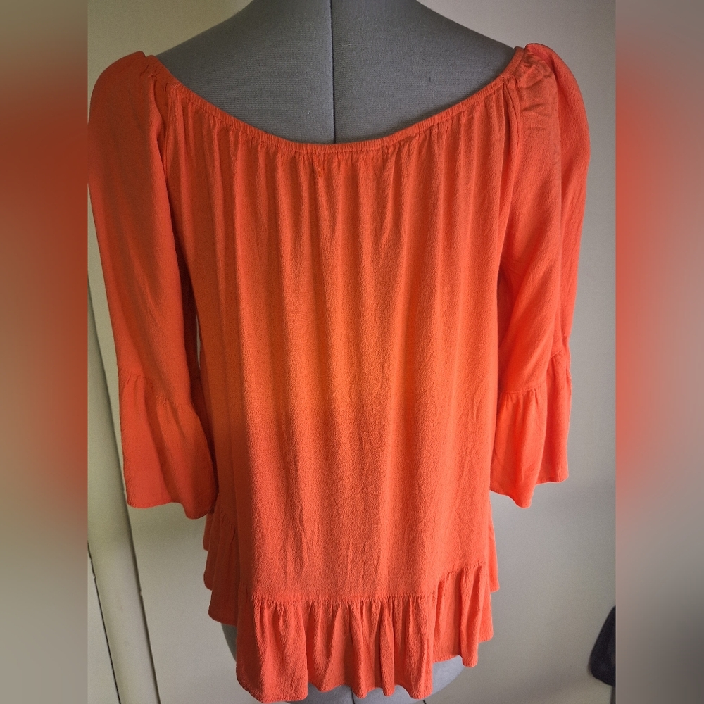 Women's Watermellon Semi Cropped Ruffled Top. Size Med/Large - Picture 3 of 6